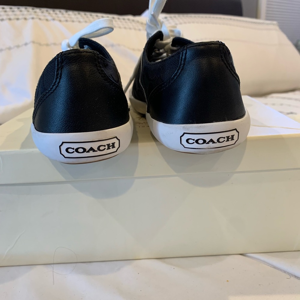 Black Lesley style Coach shoes - Picture 4 of 6